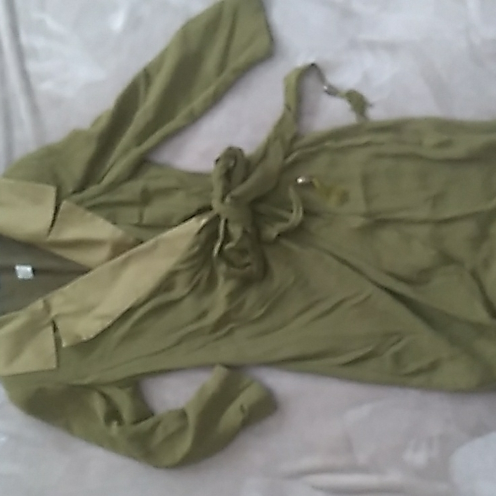 🫒 Vintage Tahari OLIVE Crepe Wrap Dress Sz 4 - Picture 9 of 16